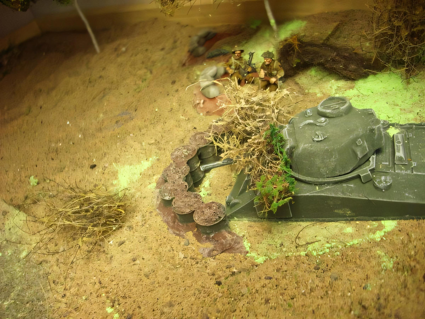 28mm HULL DOWN SHERMAN M4A4