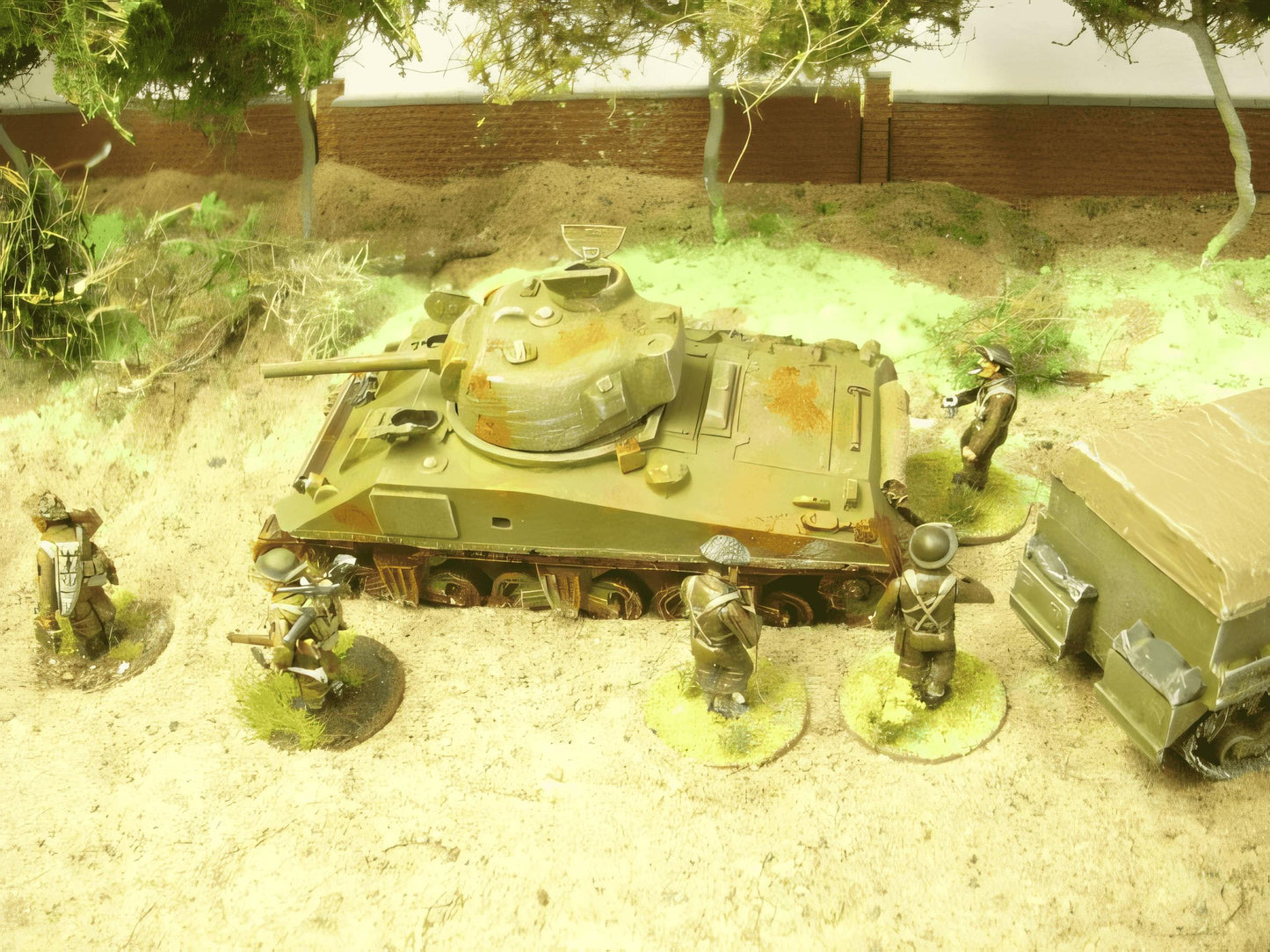28mm SHERMAN M4A4 BATTLE WRECK