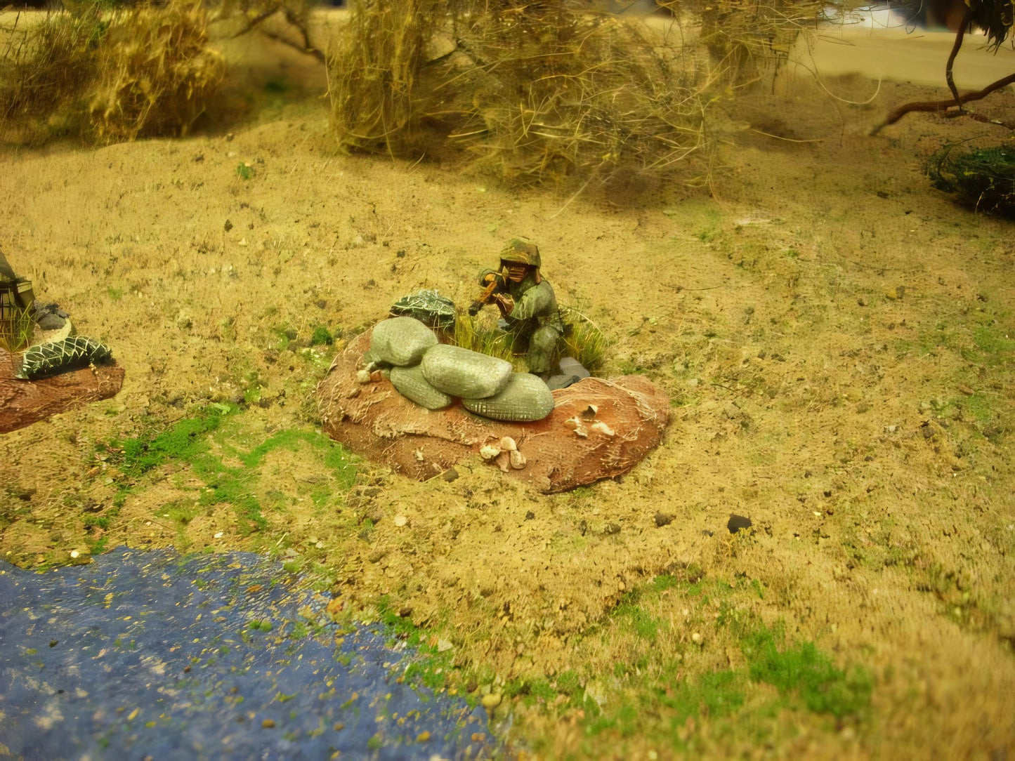 28mm RIFLE PIT/FOX HOLE WITH 5 SANDBAGS