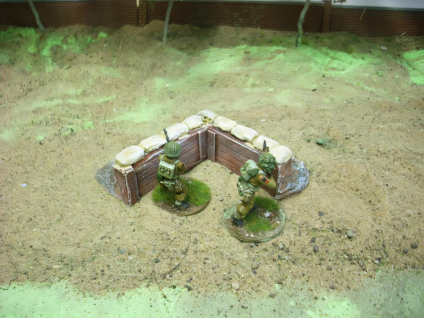 28mm L SHAPE TIMBER AND SANDBAG DEFENSE