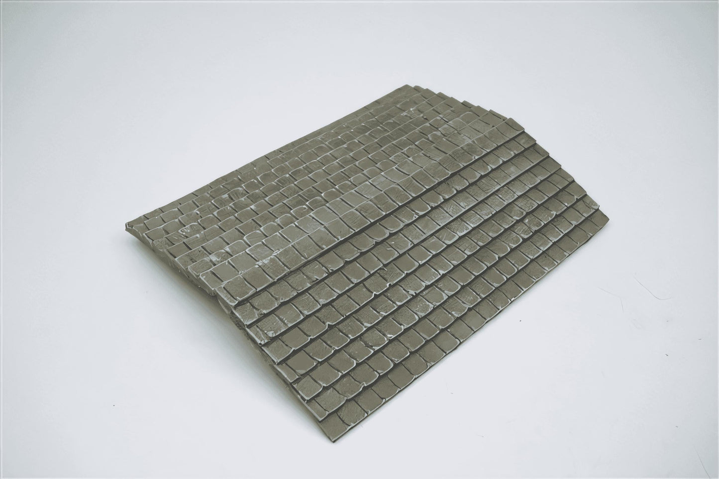 28mm TILED ROOF SECTIONS x 2