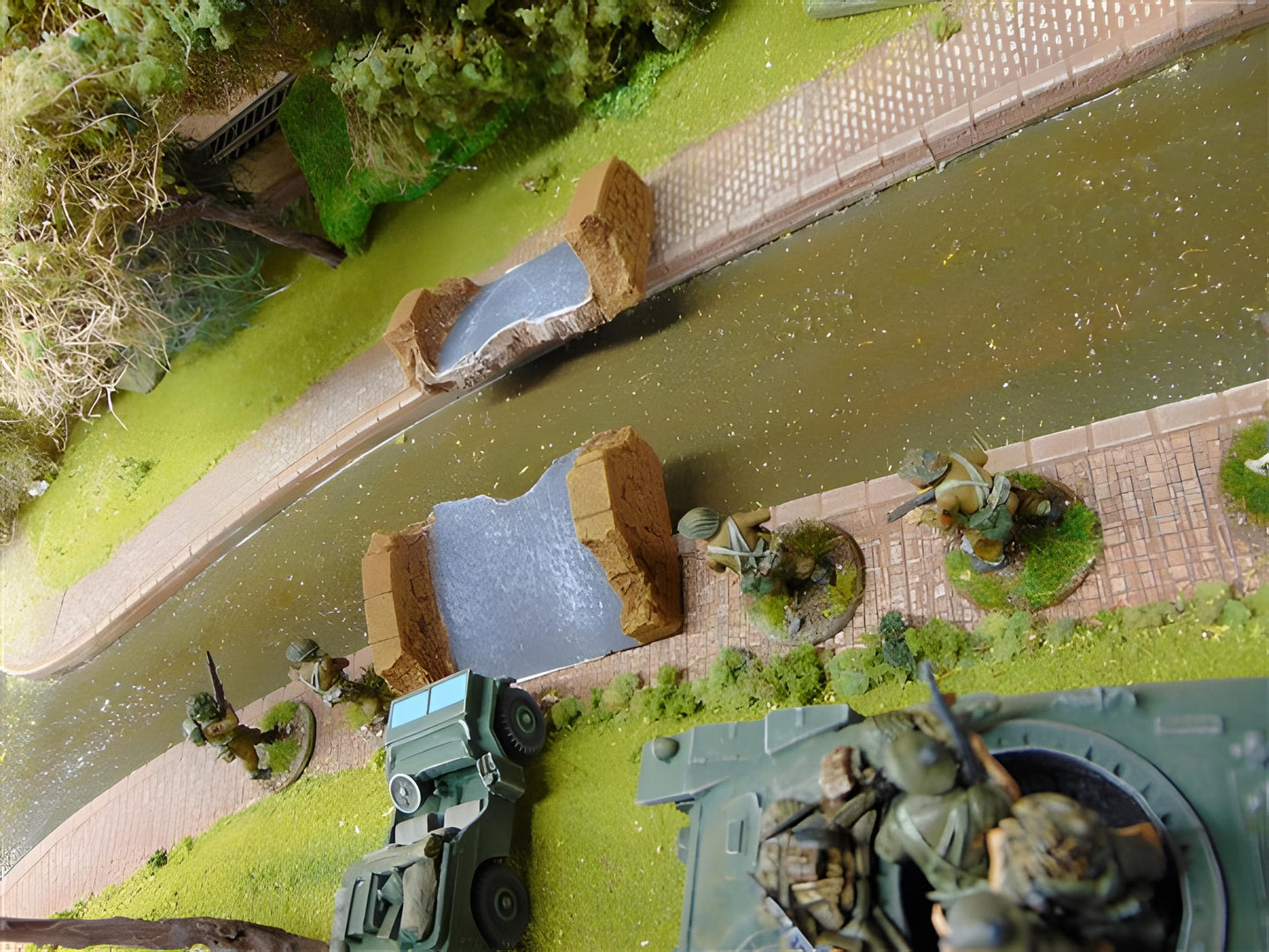 28mm BLOWN SMALL STONE SIDED BRIDGE