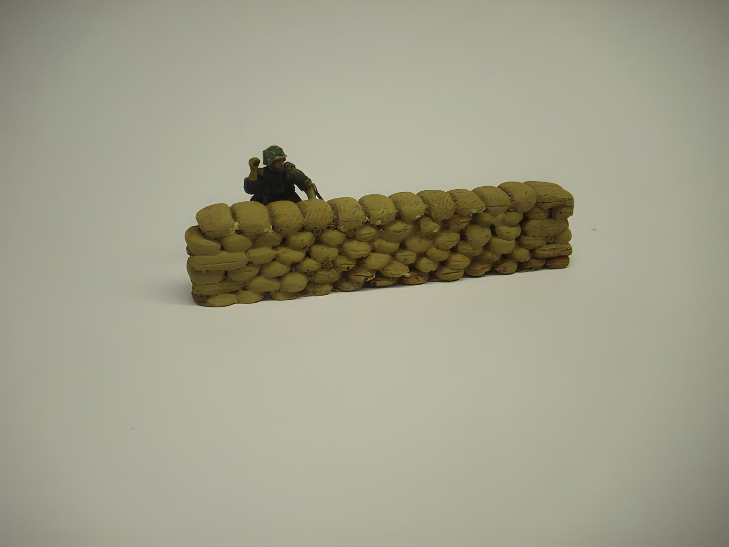 28mm  SANDBAG WALL