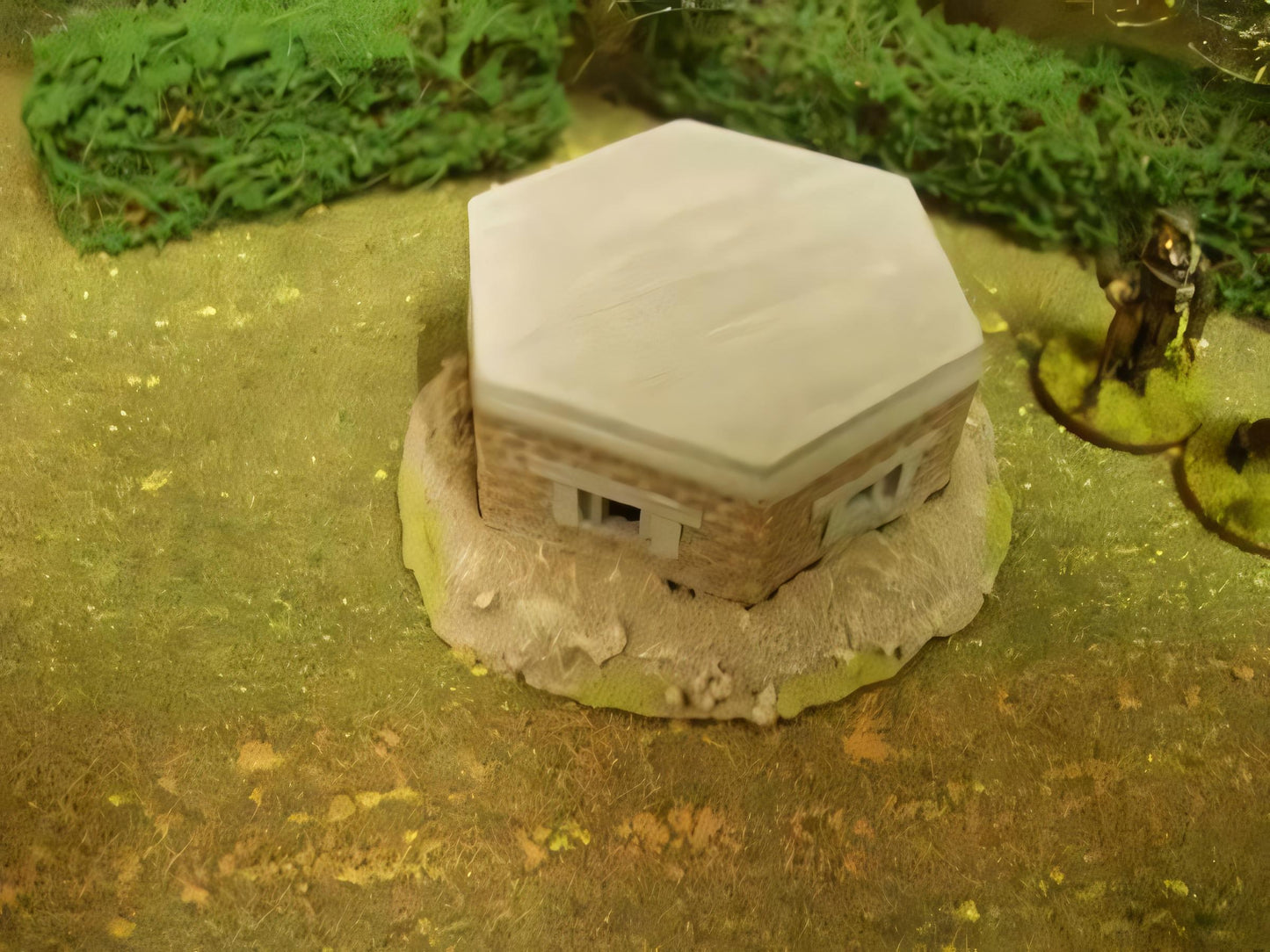 28mm BRITISH PILL BOX. BRICK FACED + EARTH MOUND