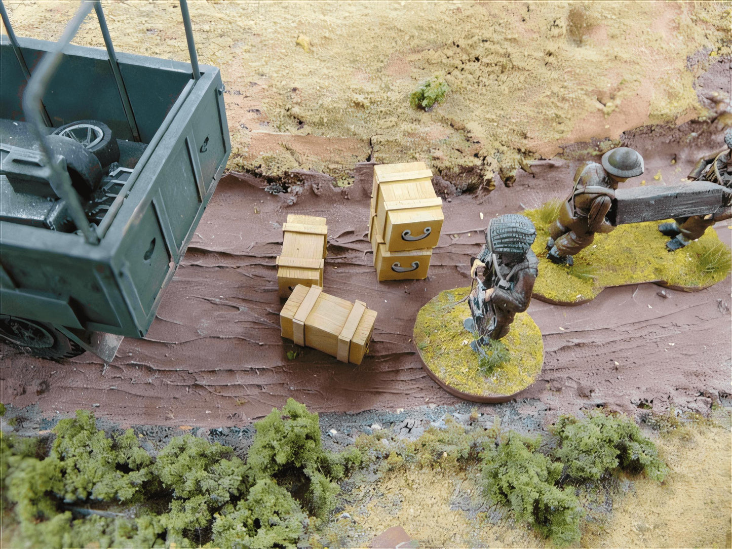 28mm WOODEN AMMO BOXES (pack of 8)