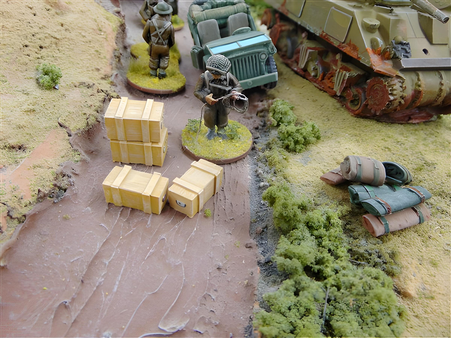 28mm WOODEN AMMO BOXES (pack of 8)