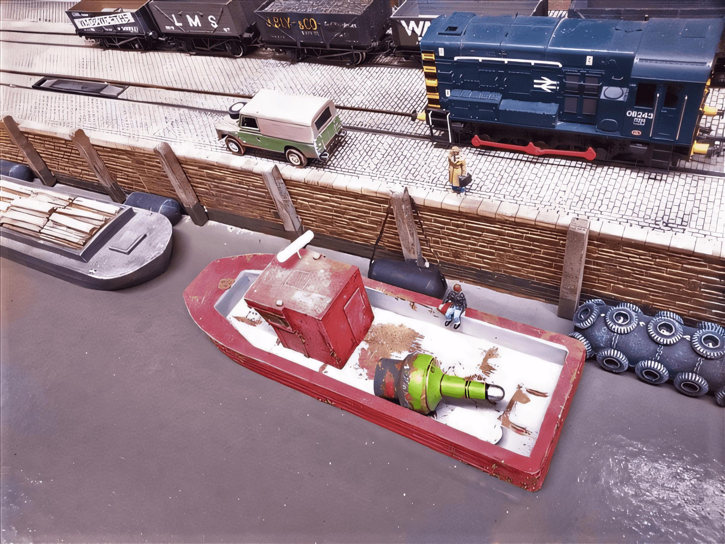 1:76 HARBOUR QUAYSIDE SHIP FENDERS x 2