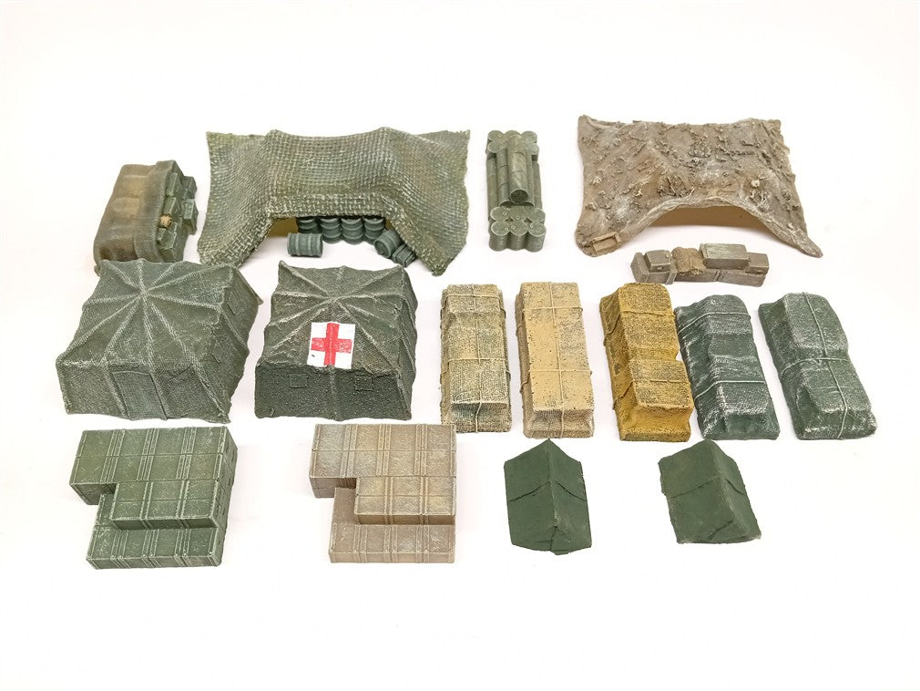 1:72 SUPPLY DUMP WITH TENTS AND COVERED EQUIPMENT