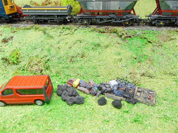 1:76 scale FLY TIPPING BUNDLE
