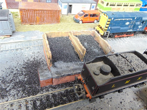 COAL STAITH ON RAISED PLATFORM