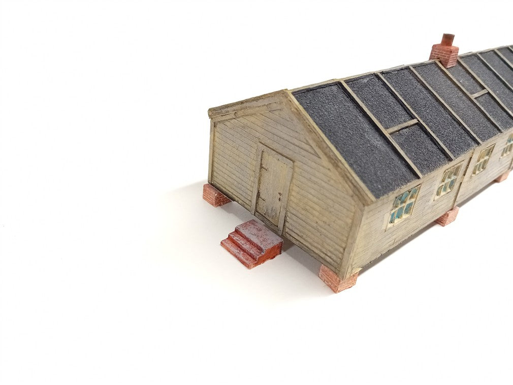 1:72 P.O.W. CAMP WOODEN  BUILDING