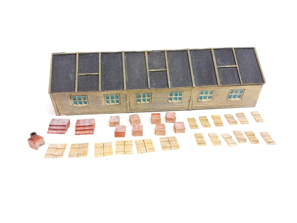 1:72 P.O.W. CAMP WOODEN  BUILDING