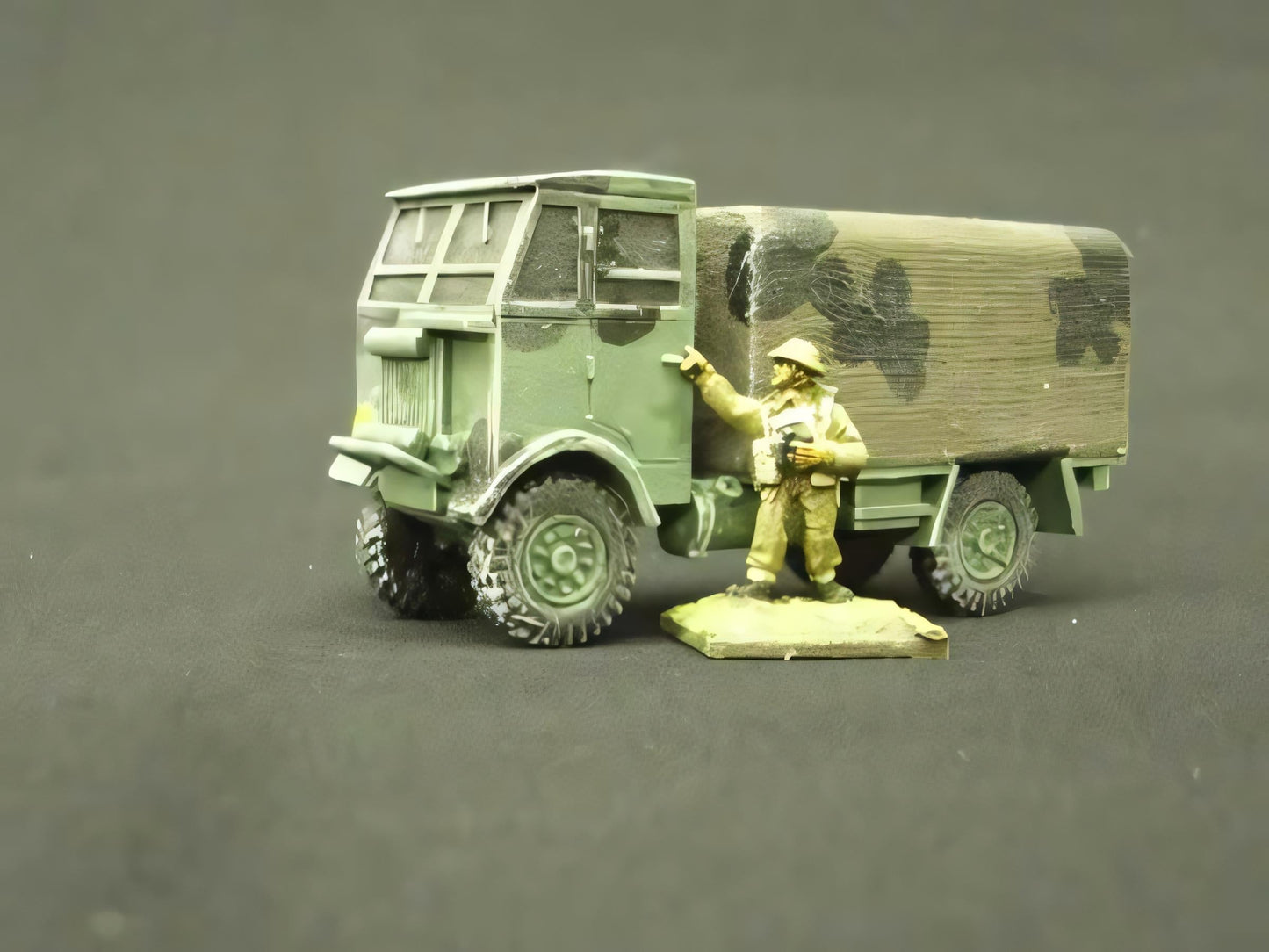 1:72  ALBION FT11 SUPPLY TRUCK