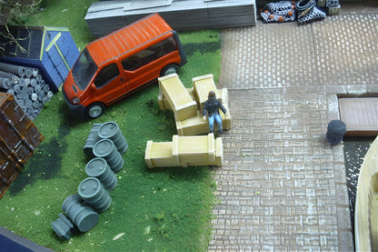 1:72 AMMO/ WEAPON BOXES x 6