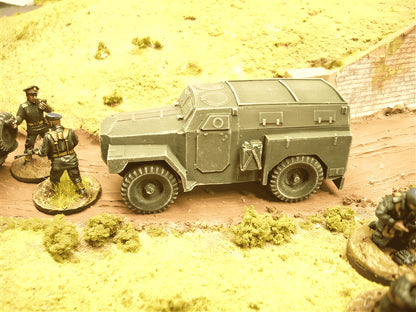 28mm  HUMBER PIG ARMOURED TRUCK (cold war)